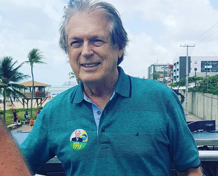 Chefe do PSL usou verba eleitoral de R$ 250 mil para contratar empresa do filho