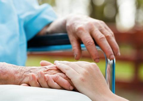 Fevereiro Roxo: um mês e uma cor para lembrar do Alzheimer