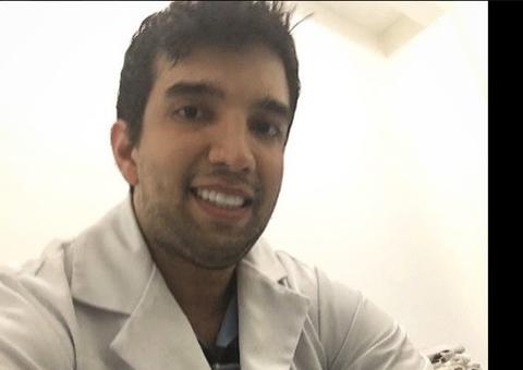 Médico é denunciado após agredir namorada e ameaçar cortar a filha dela, diz polícia 