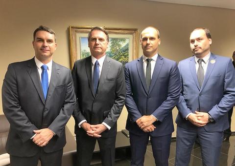 Com o PSL em crise, clã Bolsonaro negocia migrar para nova UDN