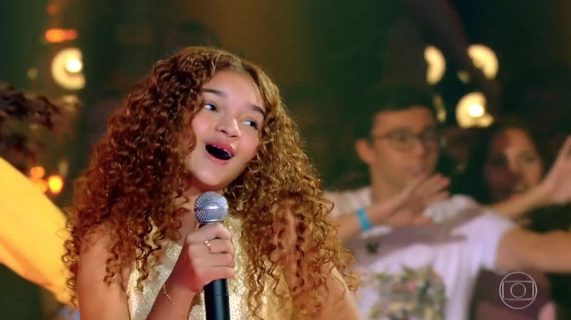  Amazonense Raylla Araújo ganha o coração do público e vence batalha no The Voice Kids