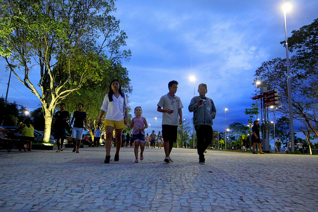 Calçadão Cultural movimenta Ponta Negra com shows musicais
