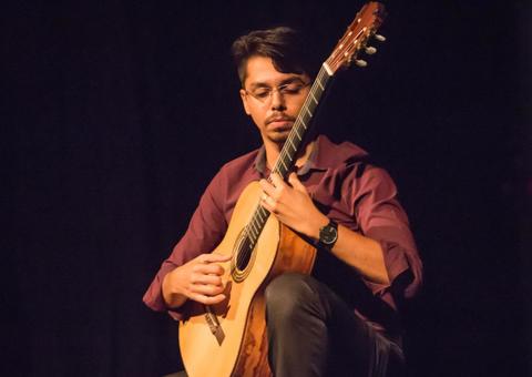 Teatro Amazonas recebe o 2º ‘Encontro Violão das Águas’ nesta quarta-feira