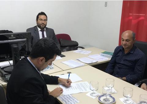 Acordo entre Prefeitura no Amazonas e concessionária assegura fornecimento de energia na cidade