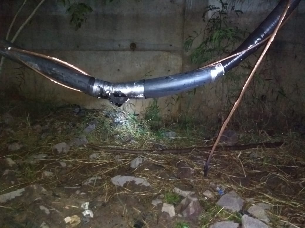 Curto-circuito em cabo subaquático volta a causar apagão em cidades no Amazonas