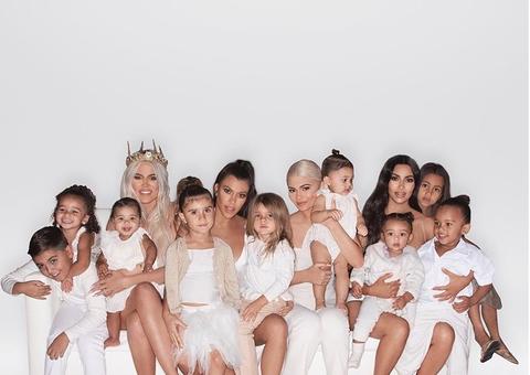 Irmãs Kardashian registram patente com nomes dos filhos para criar novas marcas