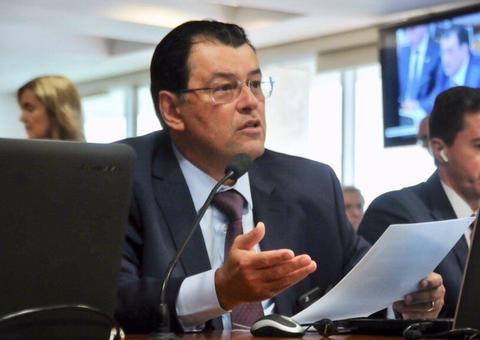 Monopólio dos bancos deve ser debatido com indicado à presidência do Banco Central, diz Braga