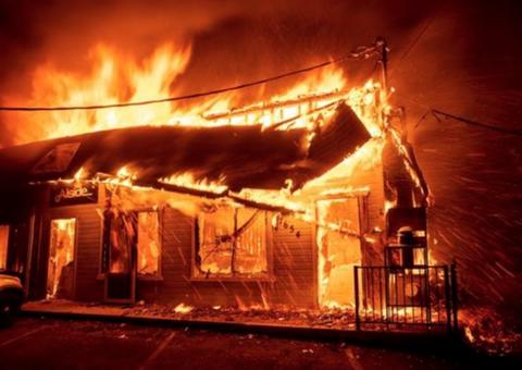 Sete crianças da mesma família morrem em incêndio em residência no Canadá