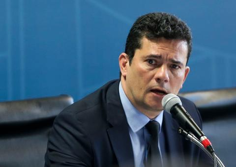 Caixa 2 não é corrupção, diz Moro sobre 'fatiamento' do projeto anticrime