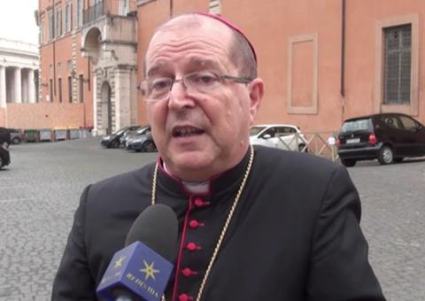 Governo Bolsonaro prepara ofensiva contra reunião de bispos, diz Dom Sérgio 