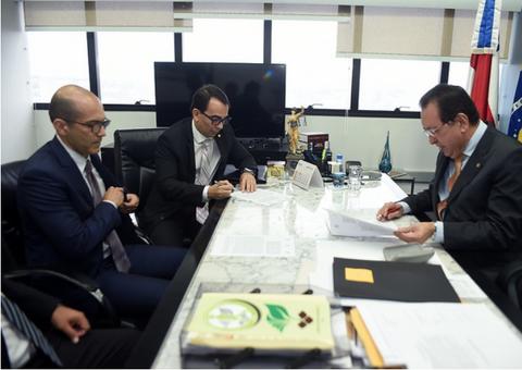 TJAM firma acordo para agilizar atividades da Polícia Rodoviária Federal no Estado