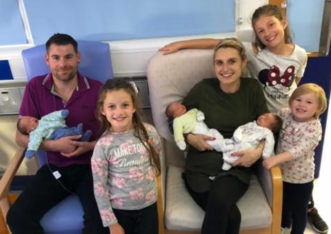 Mulher engravida de trigêmeos no primeiro encontro 