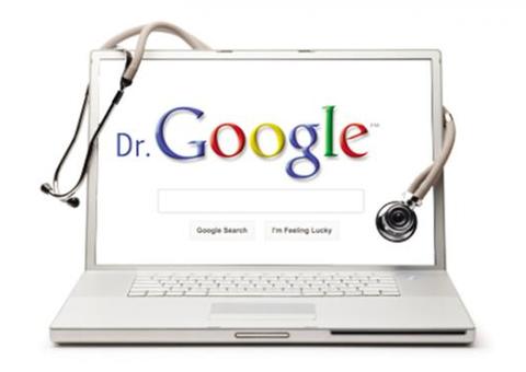 Cresce número de brasileiros que recorrem ao ‘Dr. Google’; médico faz alerta para riscos