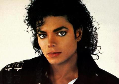 Polêmico documentário sobre vida de Michael Jackson ganha trailer oficial. Vem ver