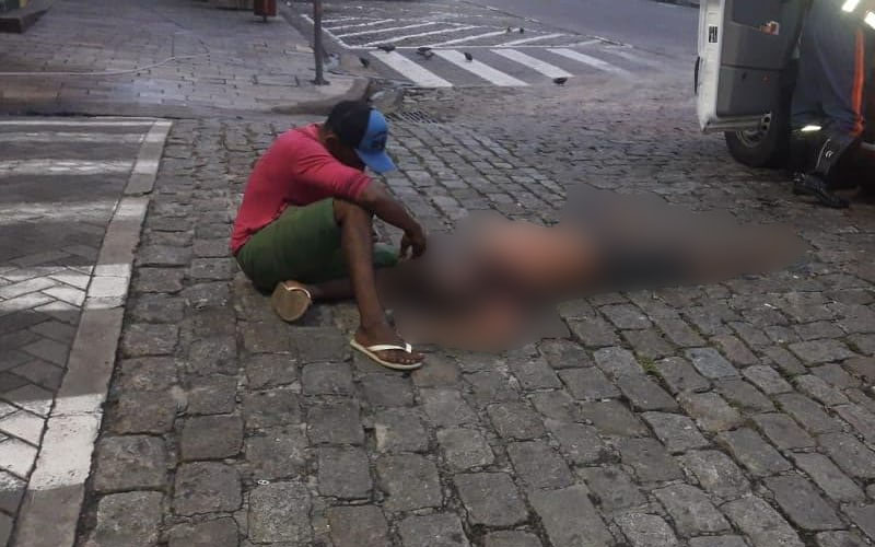 A caminho do trabalho, homem morre ao reagir a assalto em Manaus