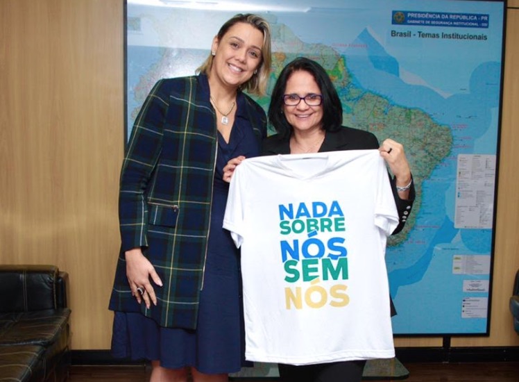 Ministra Damares Alves virá a Manaus em março 