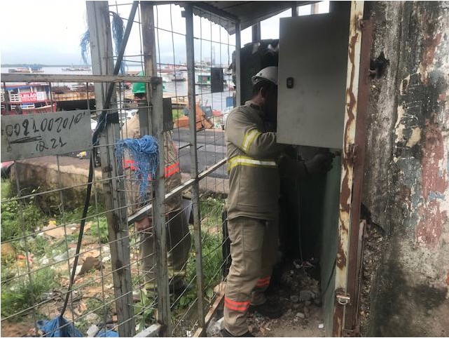 Eletrobras flagra fábrica de gelo com fraude na medição em Manaus