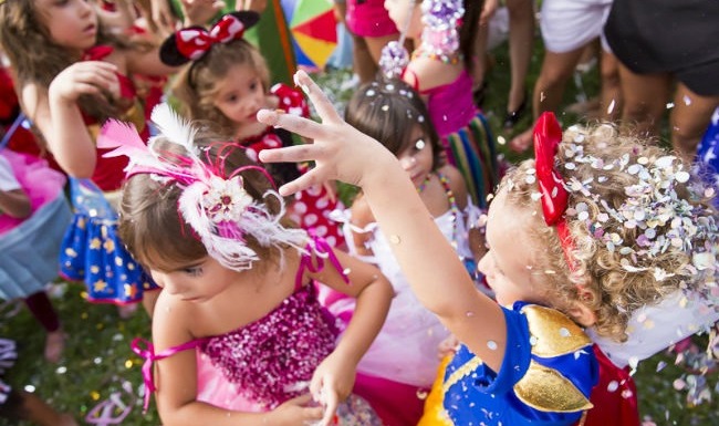 Shopping em Manaus tem esquenta para Bailinho infantil e da Melhor Idade