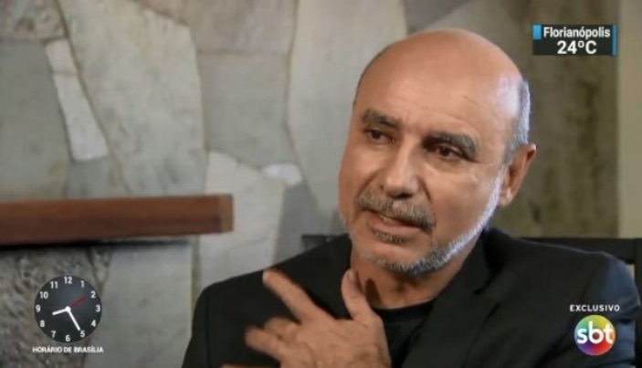 Ex-assessor de Flávio Bolsonaro diz que passava a Queiroz 66% do salário