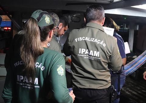Mais de 980 kg de pescado irregular são apreendidos em embarcação em Manaus