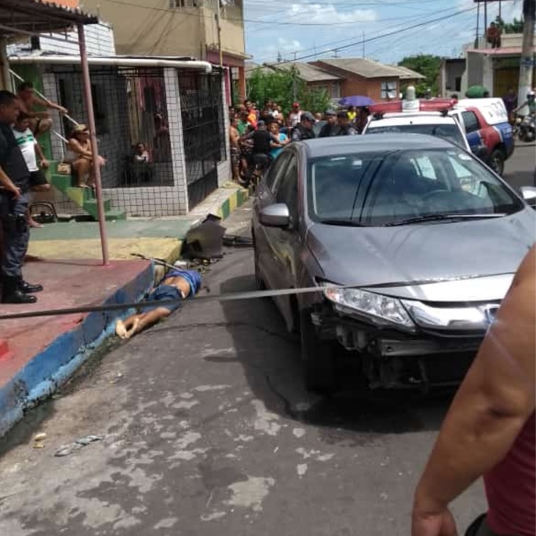 Perseguição policial termina com bandido morto em Manaus