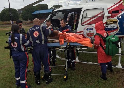 Menino de 13 anos escapa da morte após ser mordido por surucucu no Amazonas