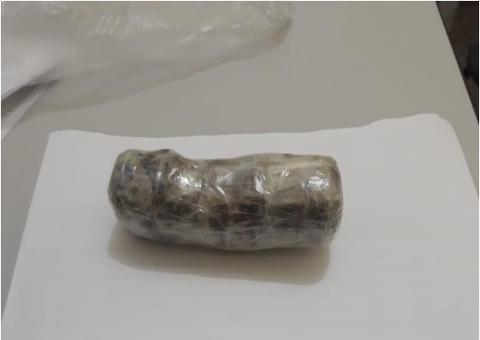 Seis mulheres são flagradas tentando entrar com drogas em presídios de Manaus