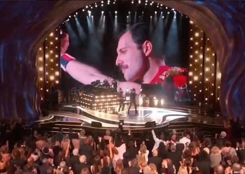 Sem mestre de cerimônias, Oscar 2019 começa com show da banda Queen