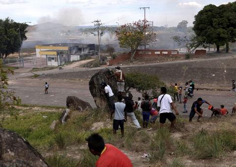 Mais de 170 militares venezuelanos desertaram para Brasil e Colômbia desde sábado