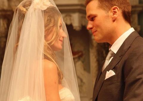 Gisele Bündchen se declara para Tom Brady em aniversário de 10 anos de casamento
