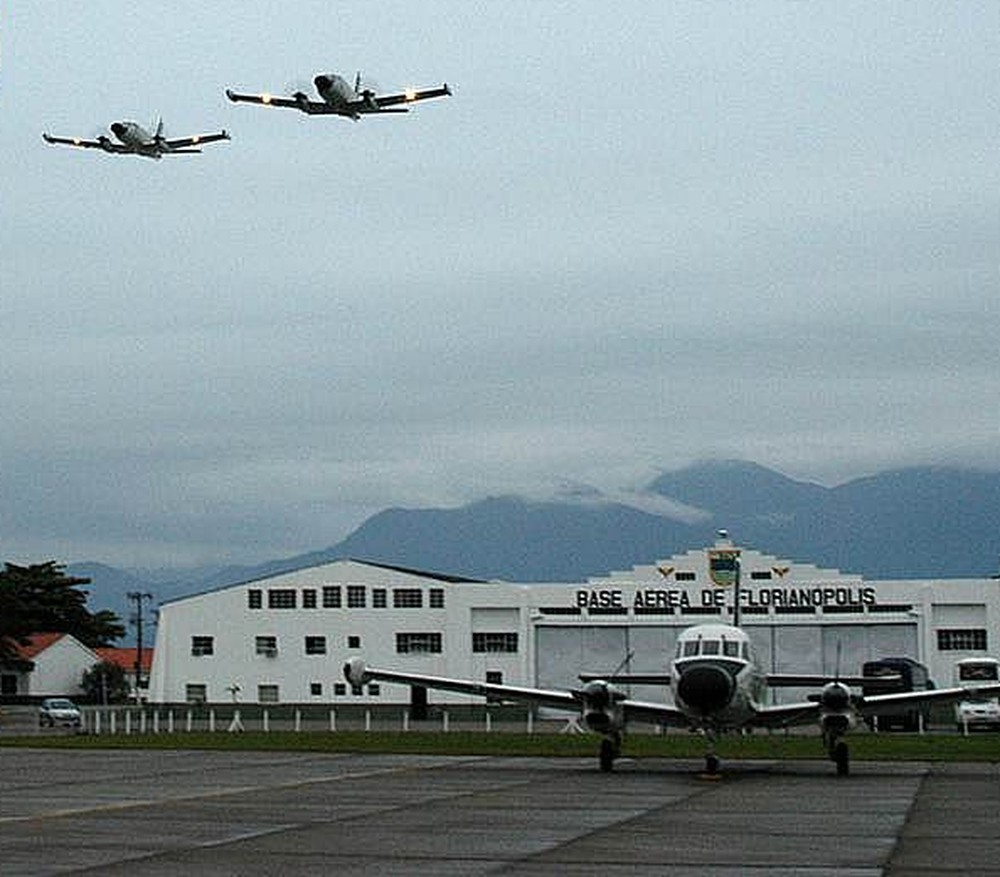 Justiça diz que Aeronáutica pode se negar a convocar candidata obesa