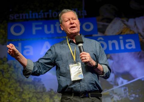 ‘Pela Amazônia, pelo Brasil e pelo planeta’, Arthur parabeniza Zona Franca 