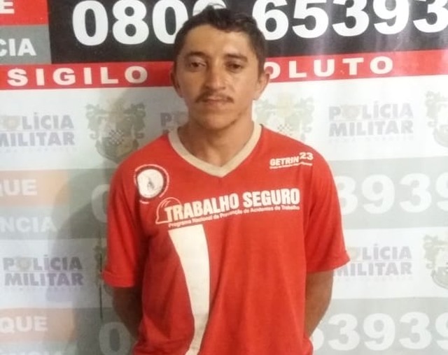 Mulher é morta pelo marido com golpes de machado na cabeça