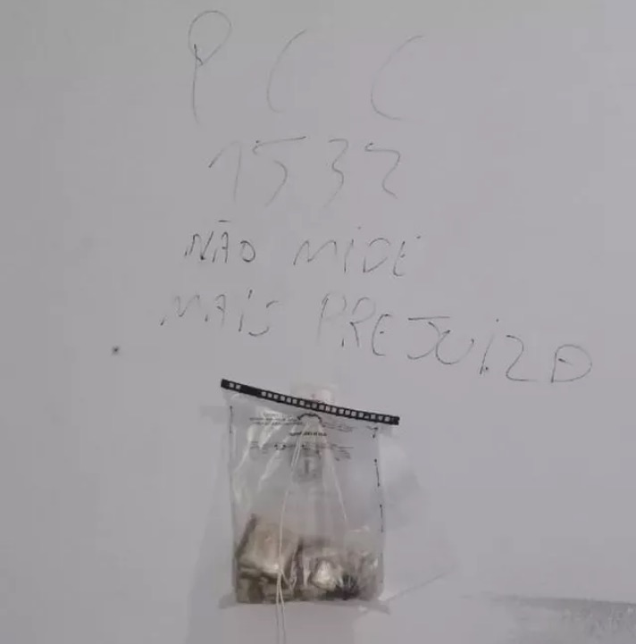 Bandidos roubam delegacia e deixam mensagem ‘debochada’