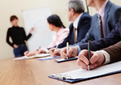 Prefeitura abre quase 300 vagas para oficinas de desenvolvimento profissional em Manaus