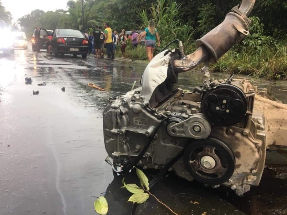Duas pessoas morrem e uma fica ferida após grave acidente na AM-010