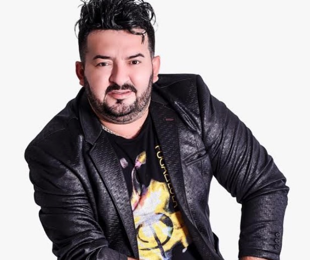 Banda do Chapéu Goiano movimenta 'segunda gorda' de carnaval em Manaus