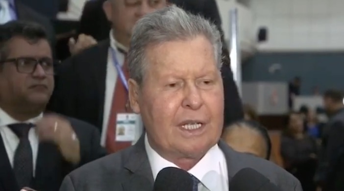 Arthur lamenta morte de neto do Lula: ‘inverte a ordem natural das coisas’ 