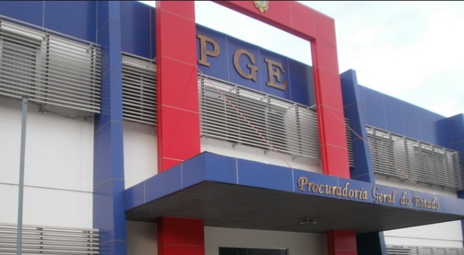 PGE anuncia processo seletivo para contratação de estagiários