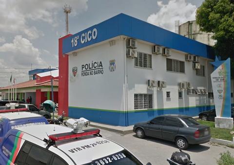 Em Manaus, mulher é presa suspeita de vender roupas furtadas em site