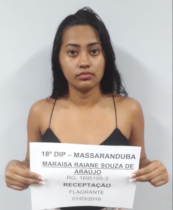 Em Manaus, mulher é presa suspeita de vender roupas furtadas em site