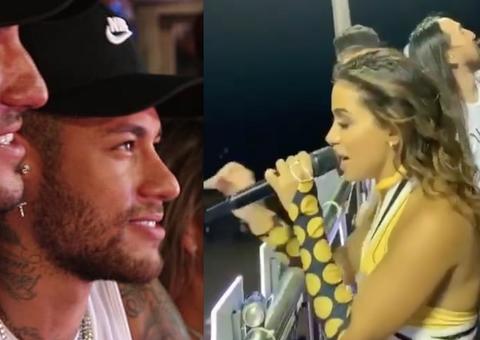Com Bruna Marquezine no trio, Anitta chama Neymar de ‘vacilão’ no Carnaval