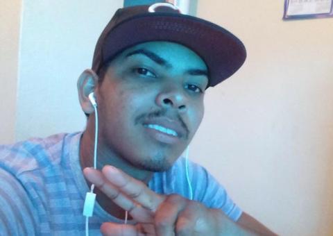 Jovem é encontrado morto após pular no rio em flutuante de Manaus