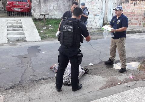 Esquartejado, corpo de homem é encontrado com bilhete revelador em Manaus