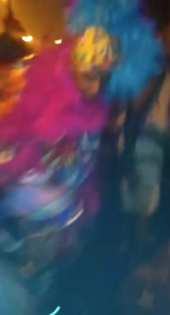 Duas pessoas morrem baleadas em briga entre grupos fantasiados 