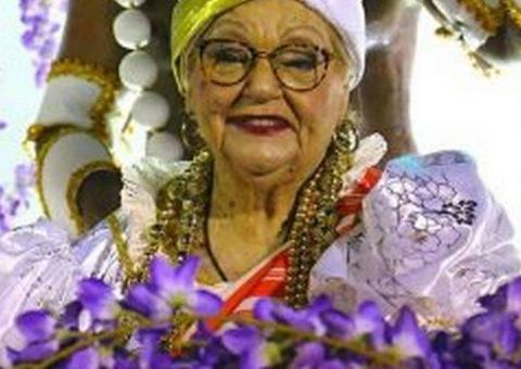 Presidente da Salgueiro passa mal e morre a caminho de desfile na Sapucaí