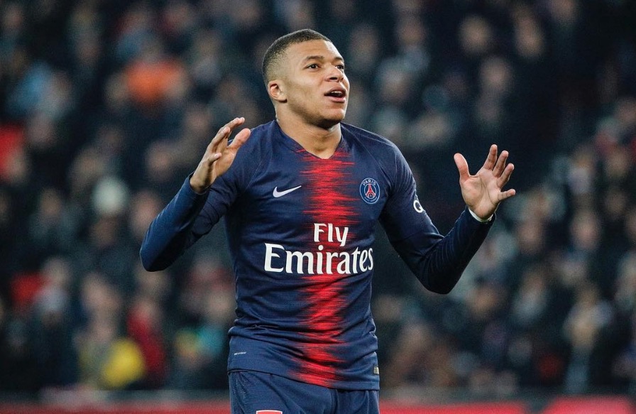 Técnico do PSG elogia Mbappé: 'Pode se tornar o melhor atacante do mundo'