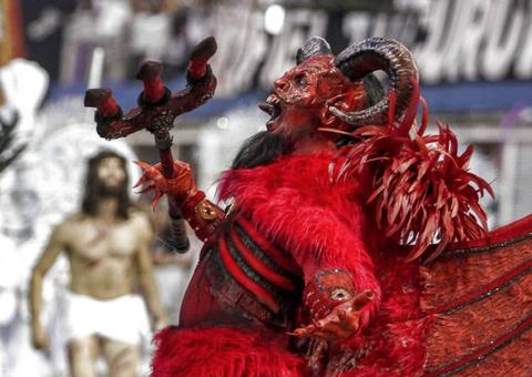 Após luta entre Jesus e Diabo, Gaviões da Fiel é acusada de intolerância religiosa