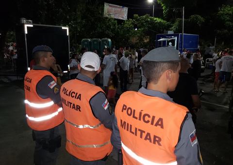 Polícia prende oito pessoas e apreende quatro adolescentes em Manaus