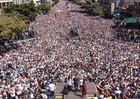 Guaidó e Maduro convocam manifestações para sábado